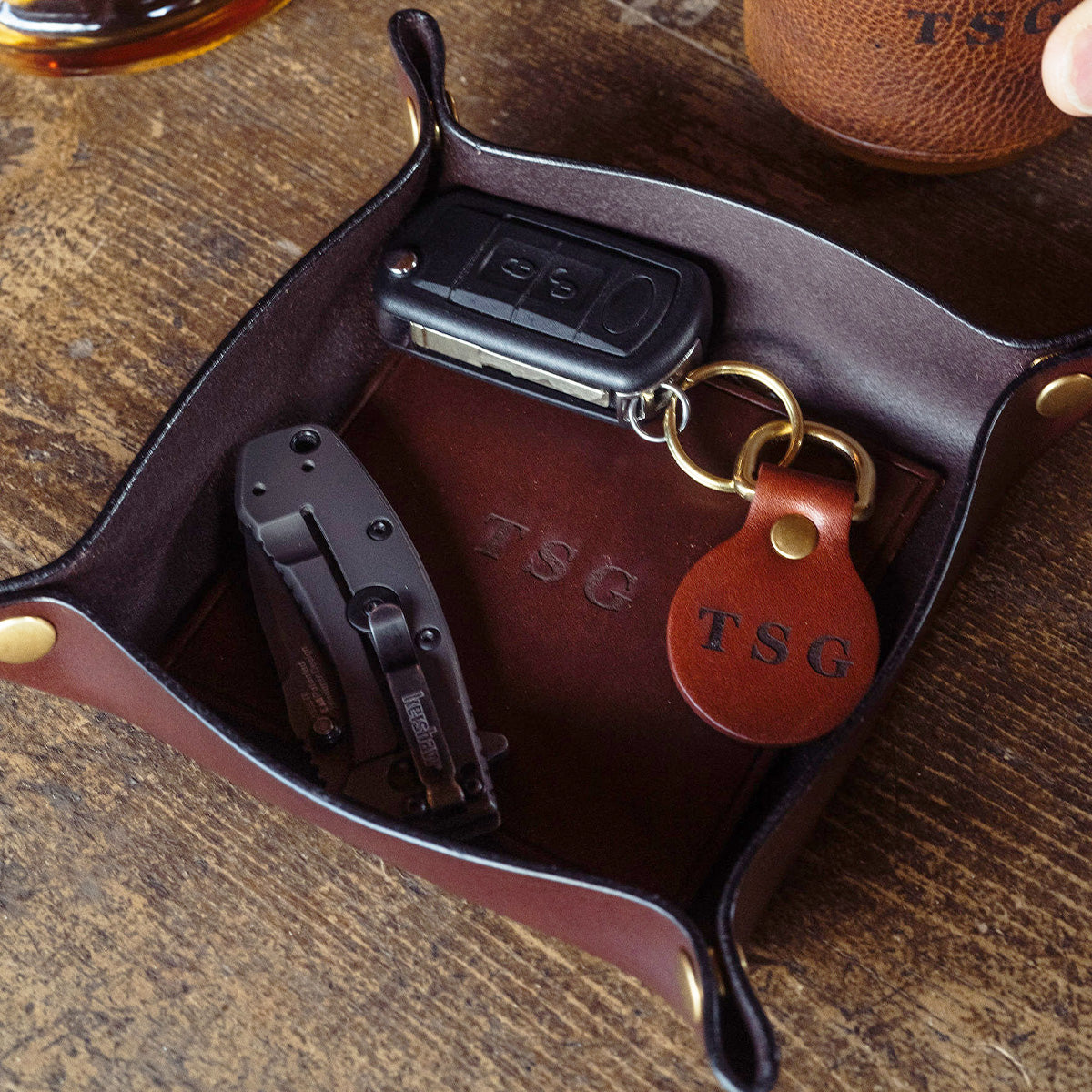 Traveller Leather Valet Tray