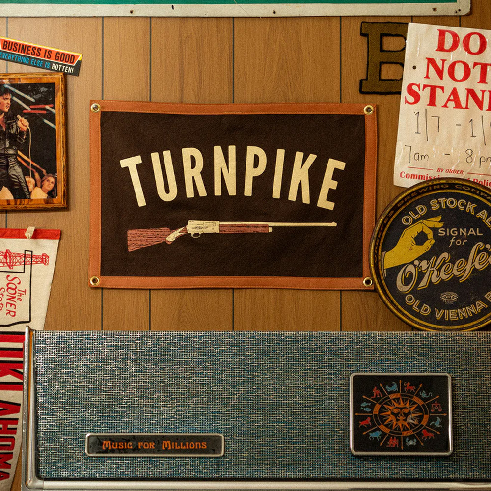 Oxford Pennant Turnpike Camp Flag