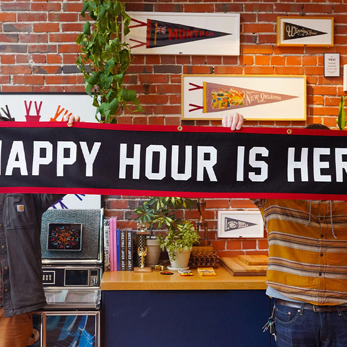 Oxford Pennant Happy Hour is Here Banner